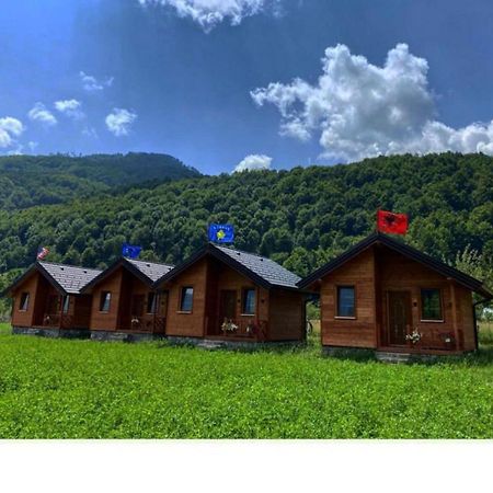 Peraj Guesthouse Vermosh Exteriér fotografie